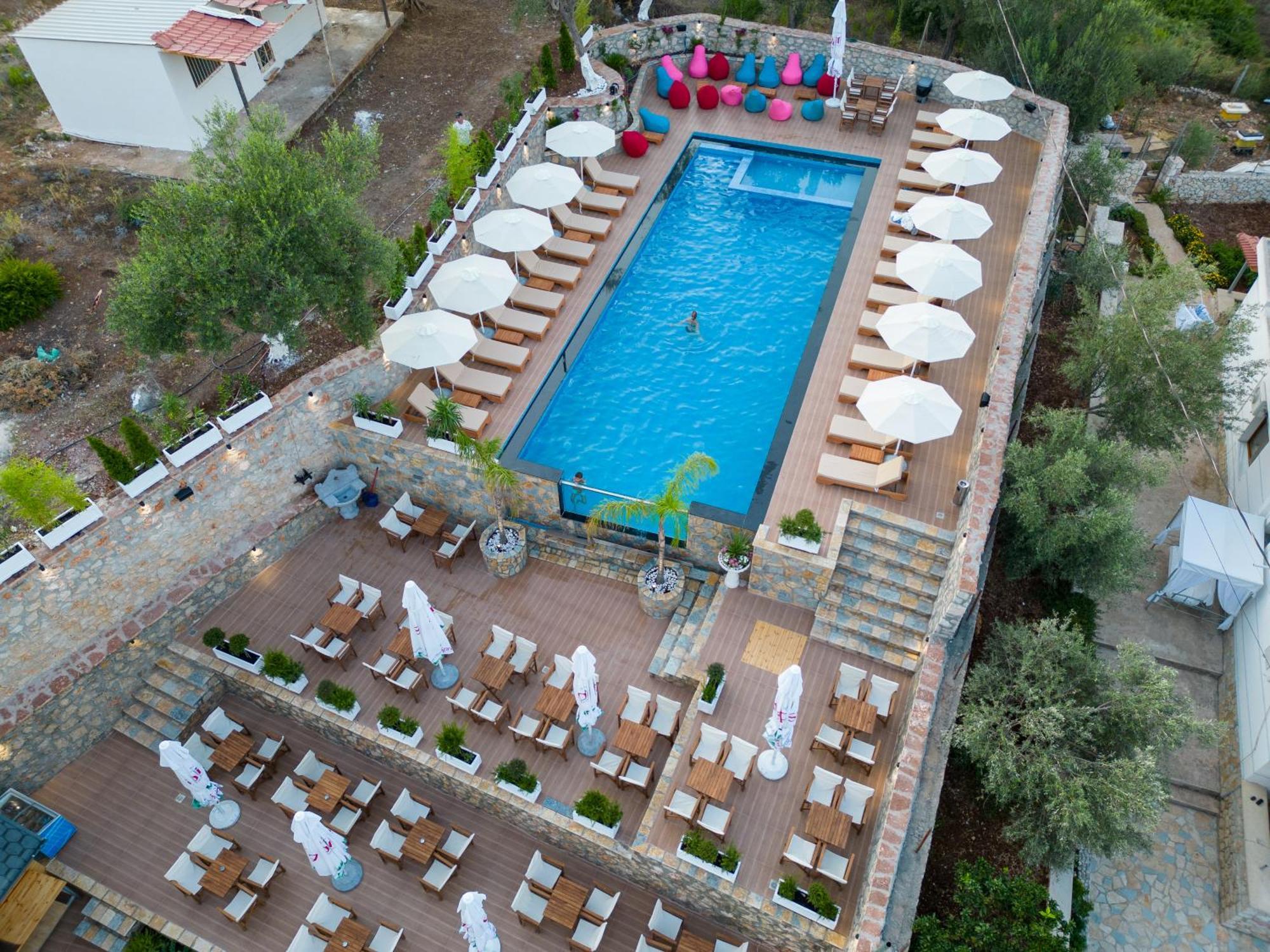 Hotel Memaj Ksamil Exterior photo